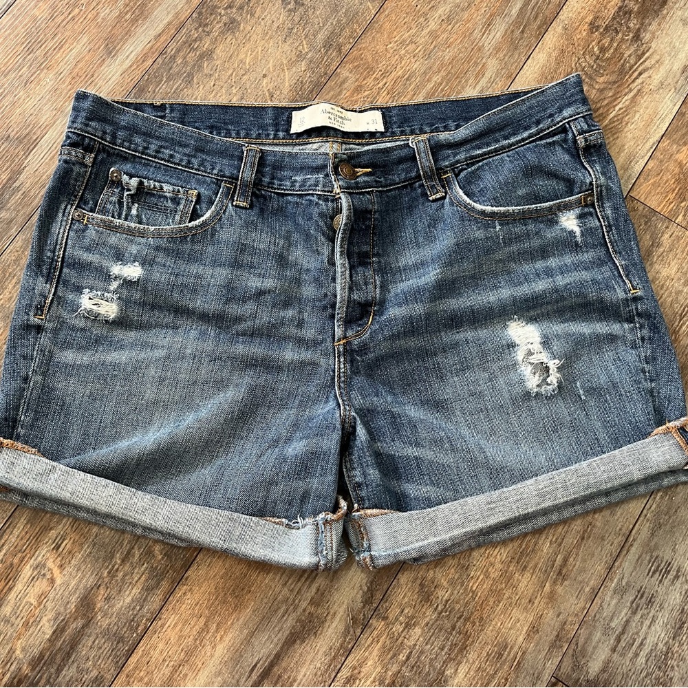 Abercrombie & Fitch Women’s Distressed Button Fly Shorts Sz 12